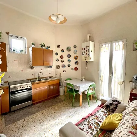 Damanil Apartment *